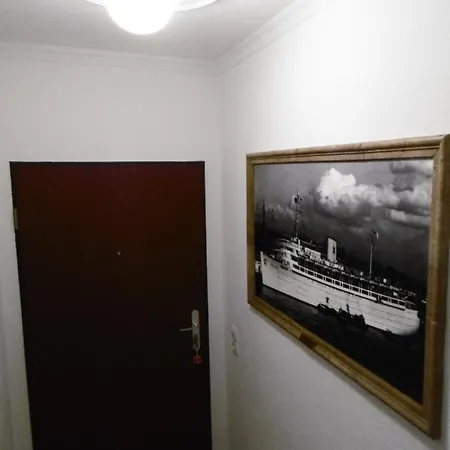 Adlerhorst Διαμέρισμα *